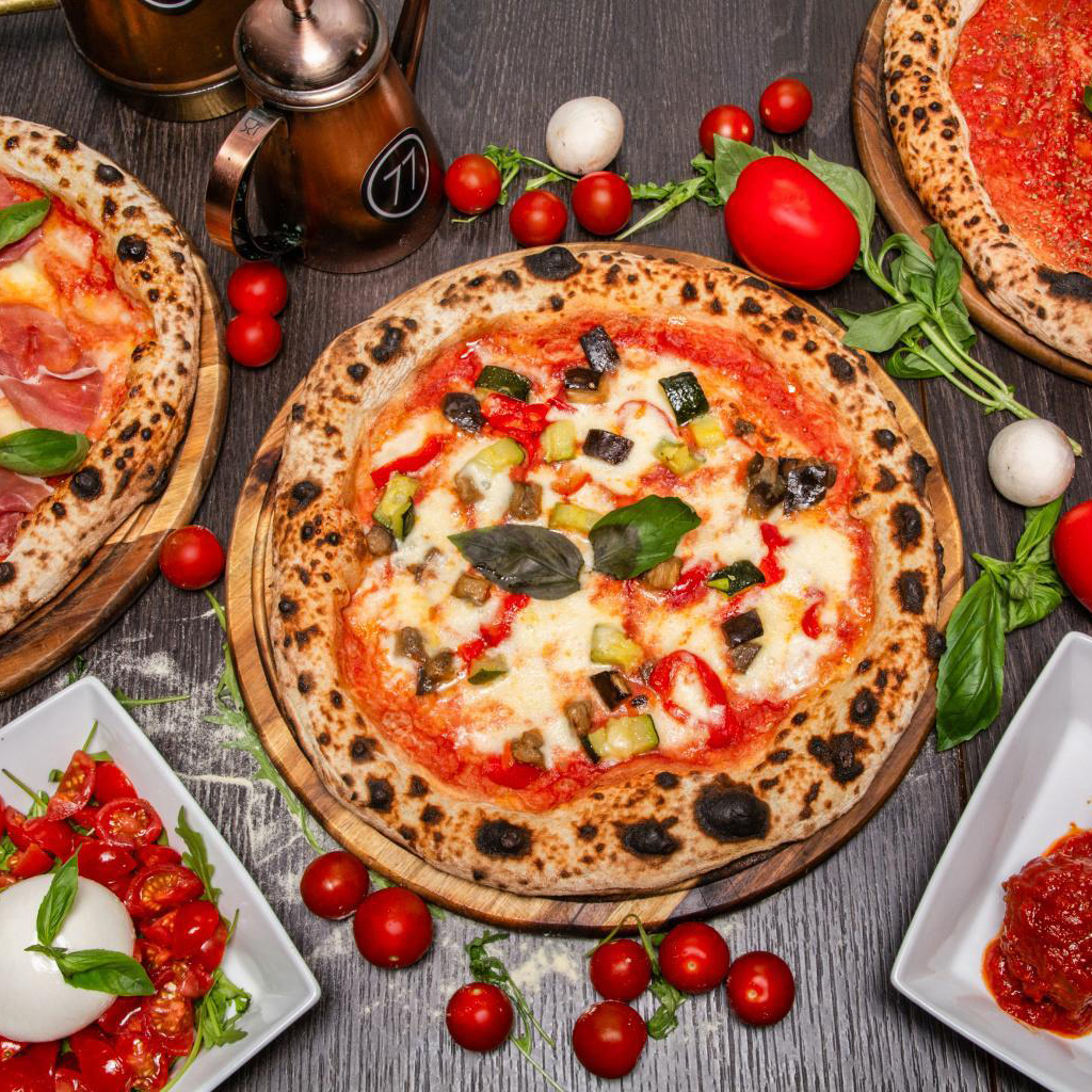 Pizzeria 77-3
